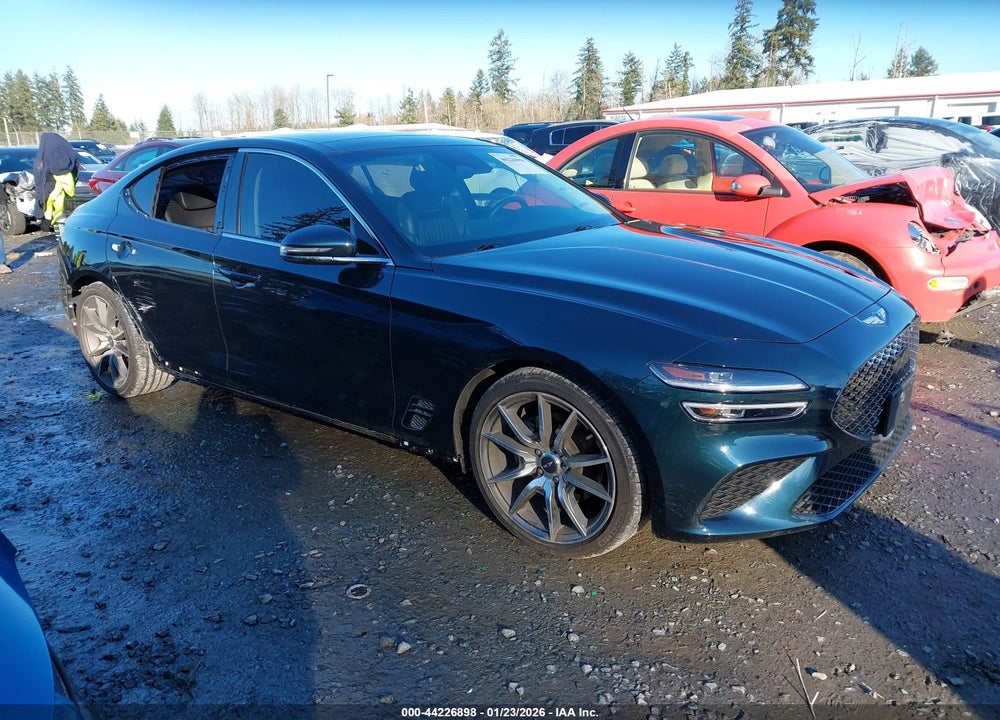 2022 GENESIS G70 2.0T RWD VIN: KMTG34TA7NU089844