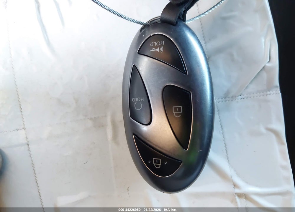 2025 HYUNDAI ELANTRA LIMITED VIN: KMHLP4DG3SU003182