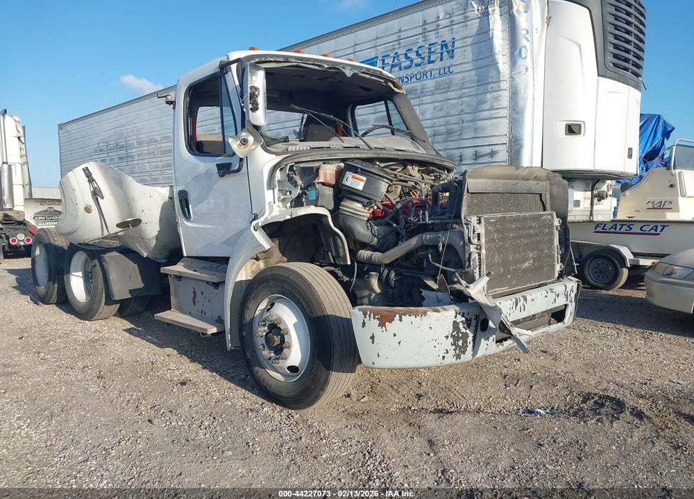 2016 FREIGHTLINER M2 112 MEDIUM DUTY VIN: 1FUJC5CY9GHHP3731