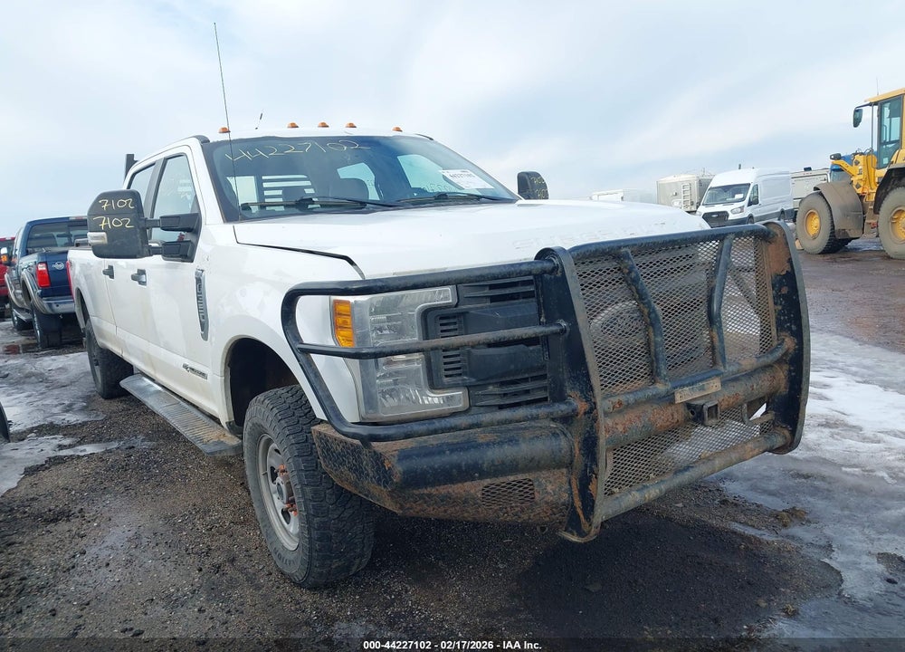2017 FORD F-350 XL VIN: 1FT8W3BT5HEE28395