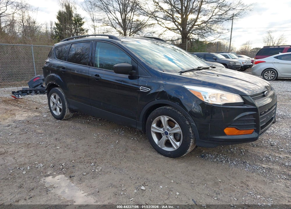 2015 FORD ESCAPE S VIN: 1FMCU0F78FUA69697