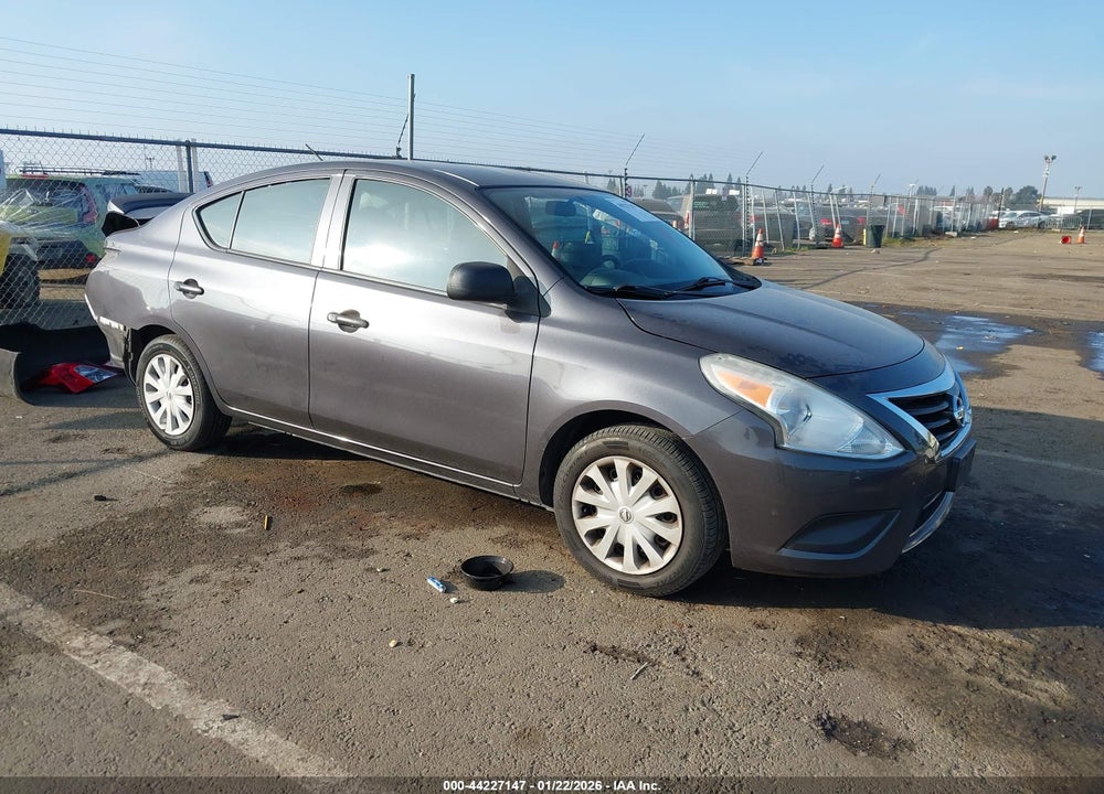 2015 NISSAN VERSA 1.6 S+ VIN: 3N1CN7AP4FL834869