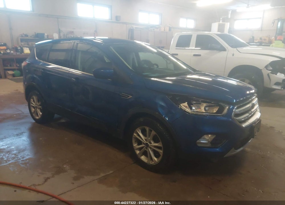 2017 FORD ESCAPE SE VIN: 1FMCU9GD4HUB15781