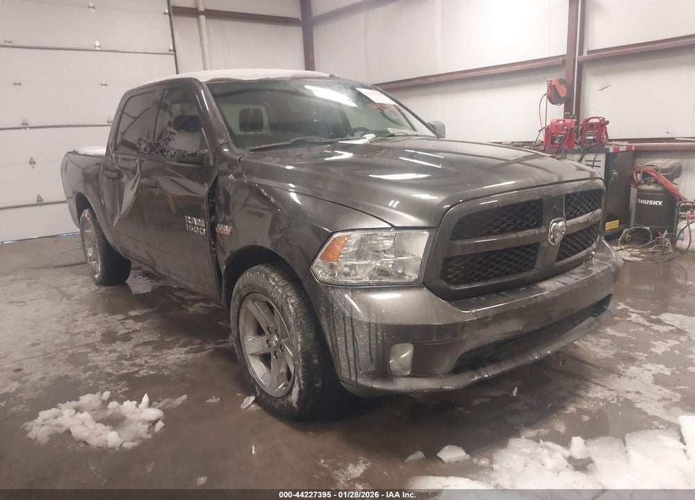 2017 RAM 1500 EXPRESS  4X4 5'7 BOX VIN: 3C6RR7KT1HG544485