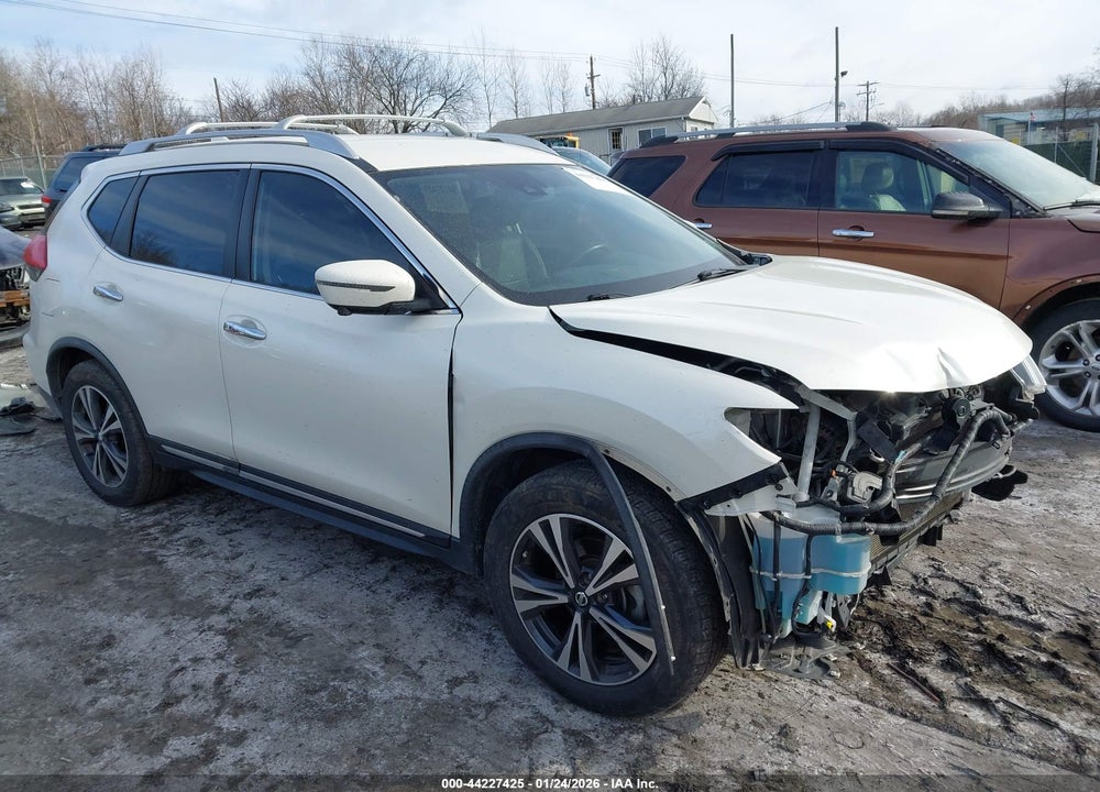 2017 NISSAN ROGUE SL VIN: JN8AT2MT0HW147010