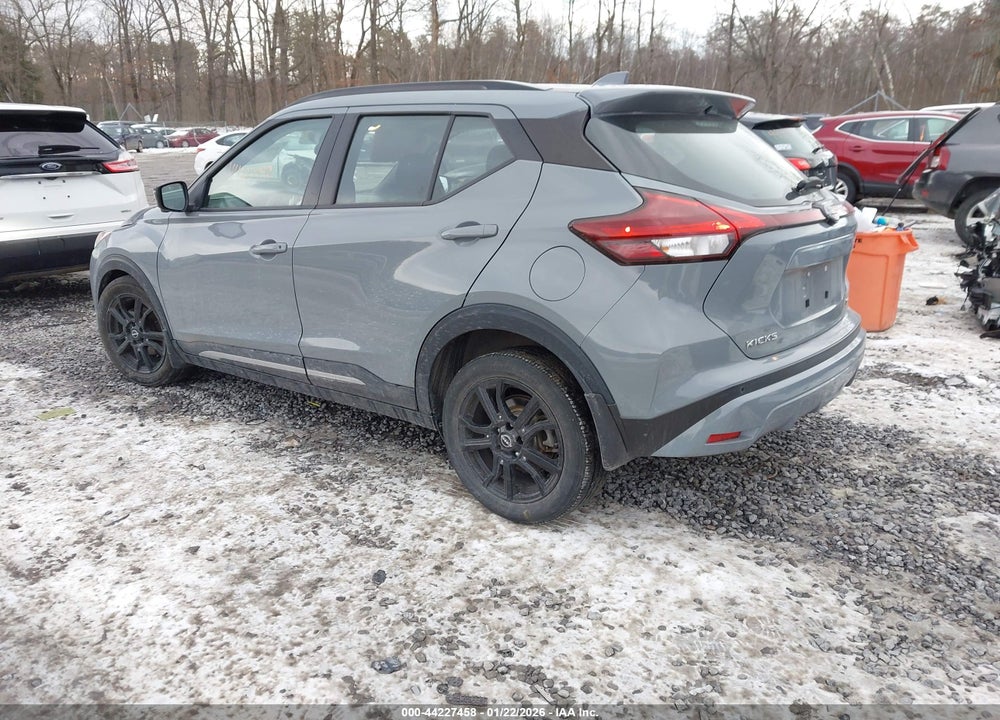 2022 NISSAN KICKS SR XTRONIC CVT VIN: 3N1CP5DV4NL516354