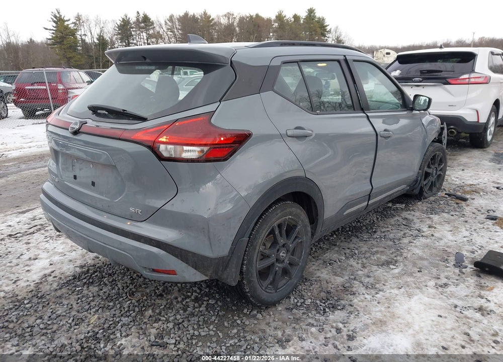2022 NISSAN KICKS SR XTRONIC CVT VIN: 3N1CP5DV4NL516354