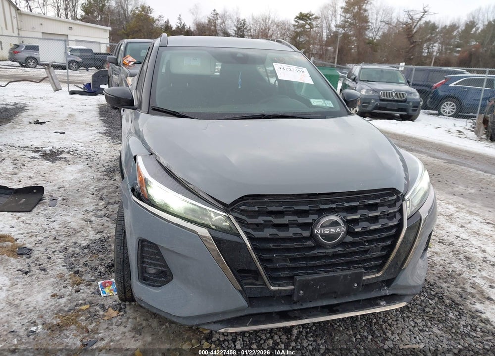 2022 NISSAN KICKS SR XTRONIC CVT VIN: 3N1CP5DV4NL516354