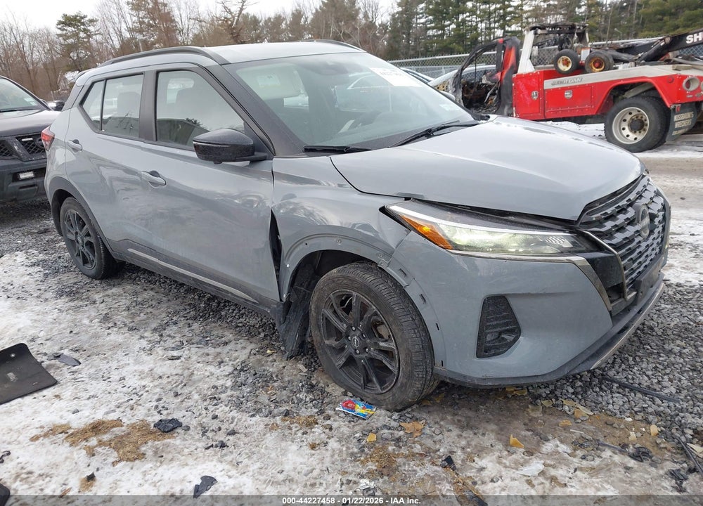 2022 NISSAN KICKS SR XTRONIC CVT VIN: 3N1CP5DV4NL516354