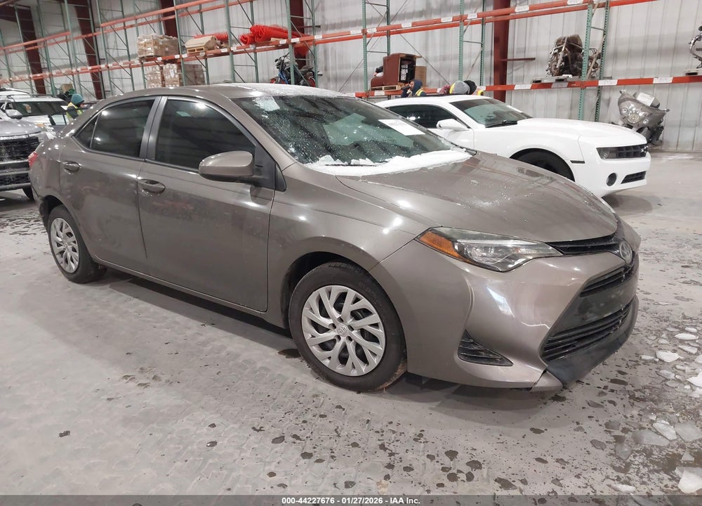 2019 TOYOTA COROLLA LE VIN: 2T1BURHEXKC193171