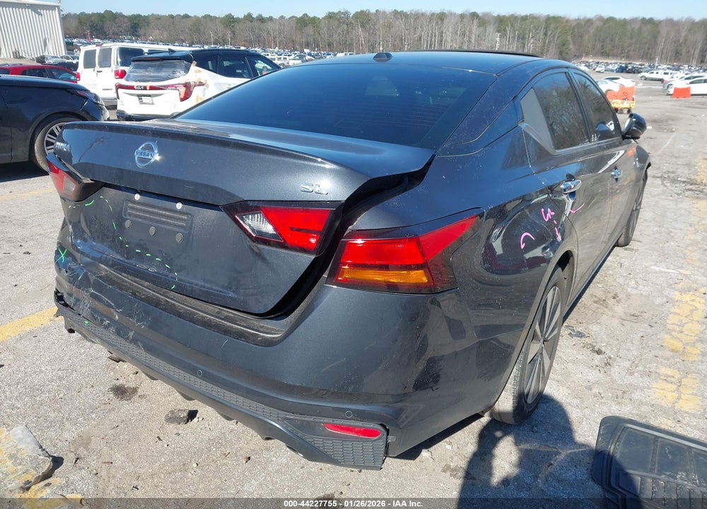 2020 NISSAN ALTIMA SL FWD VIN: 1N4BL4EV7LC212155