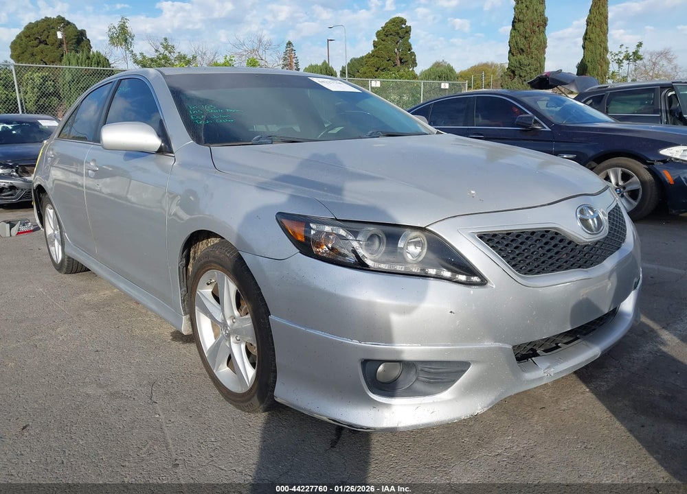 2011 TOYOTA CAMRY SE VIN: 4T1BF3EK6BU757575