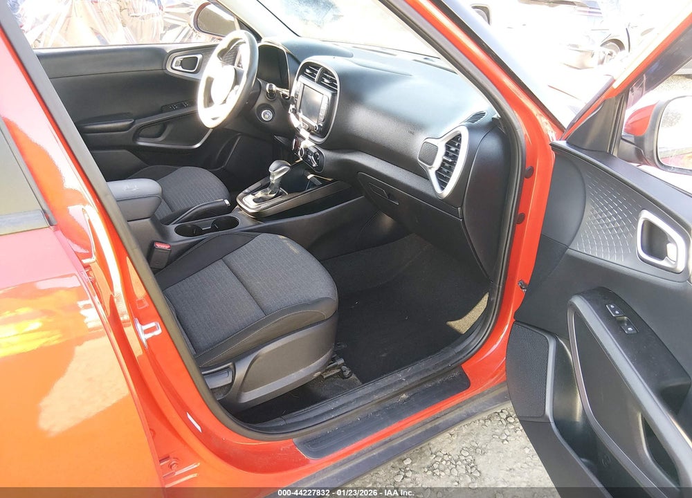 2021 KIA SOUL S VIN: KNDJ23AUXM7129913
