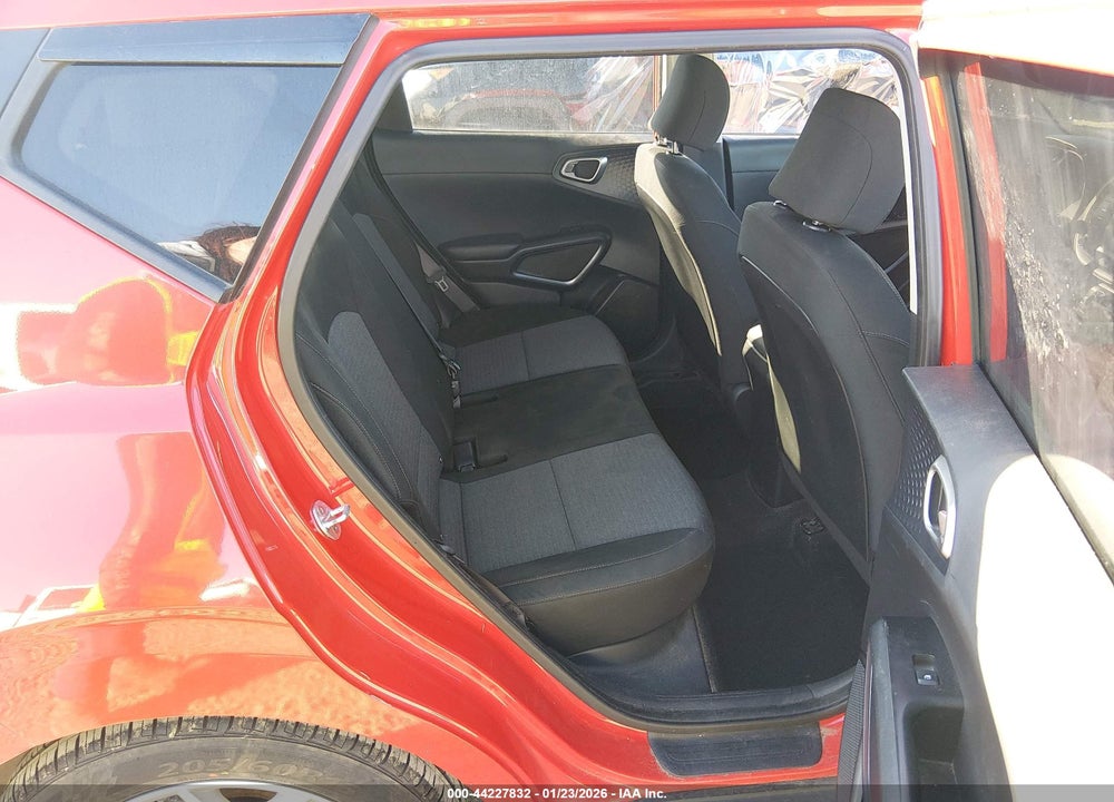 2021 KIA SOUL S VIN: KNDJ23AUXM7129913
