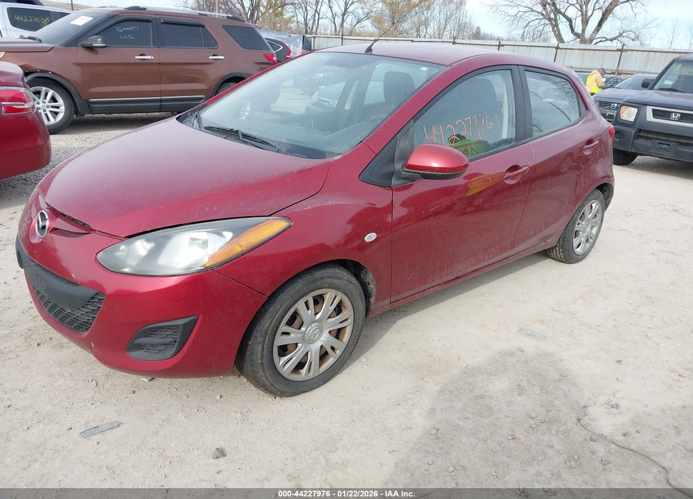 2014 MAZDA 2 SPORT VIN: JM1DE1KY0E0186402