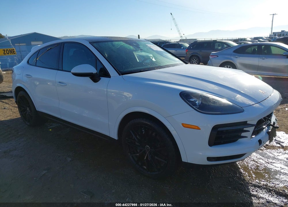 2022 PORSCHE CAYENNE COUPE S/S PLATINUM EDITION VIN: WP1BB2AY2NDA52117