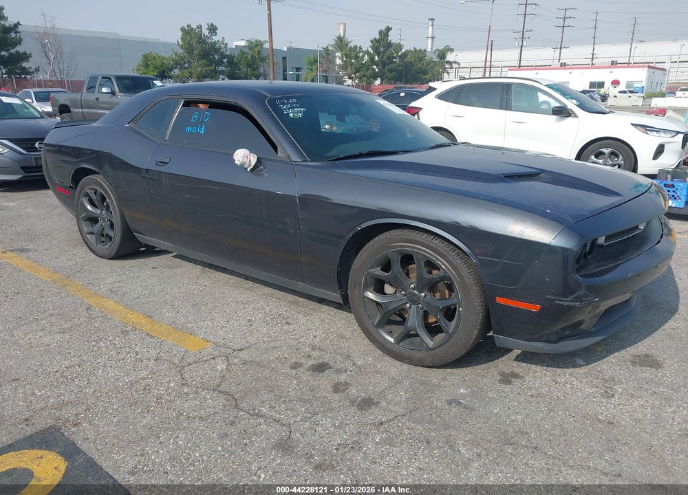 2017 DODGE CHALLENGER SXT VIN: 2C3CDZAG5HH594923