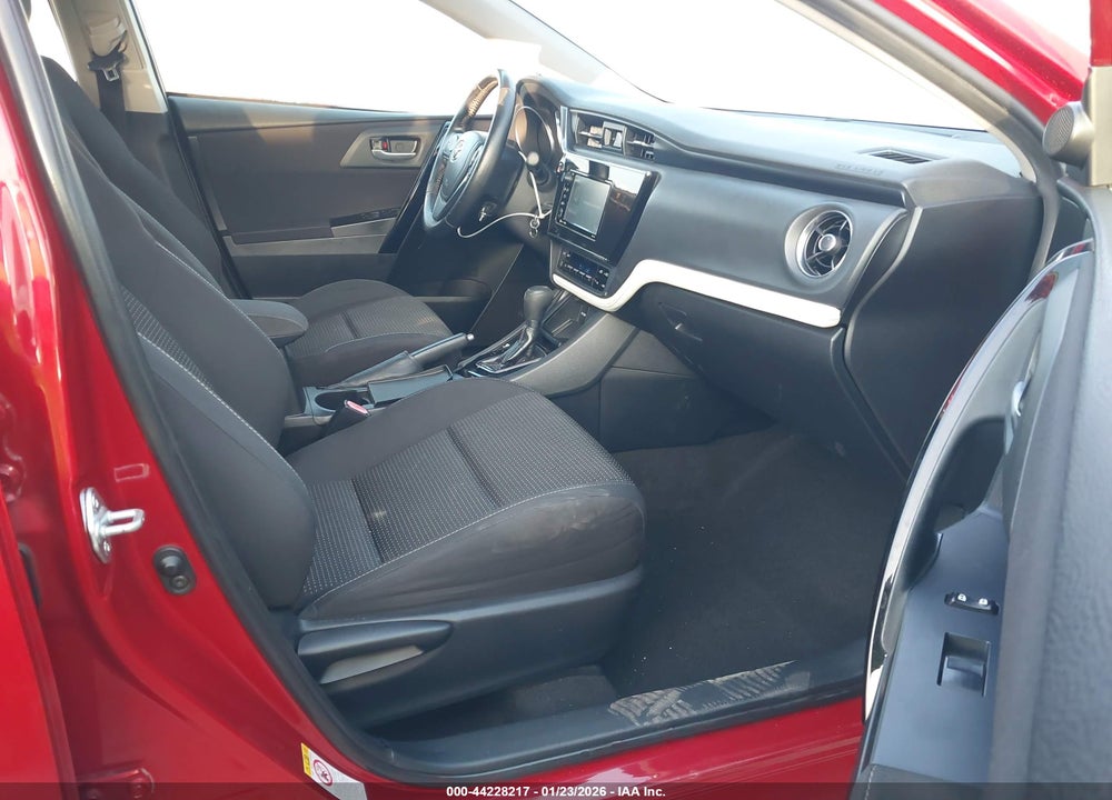 2017 TOYOTA COROLLA IM VIN: JTNKARJE3HJ543249