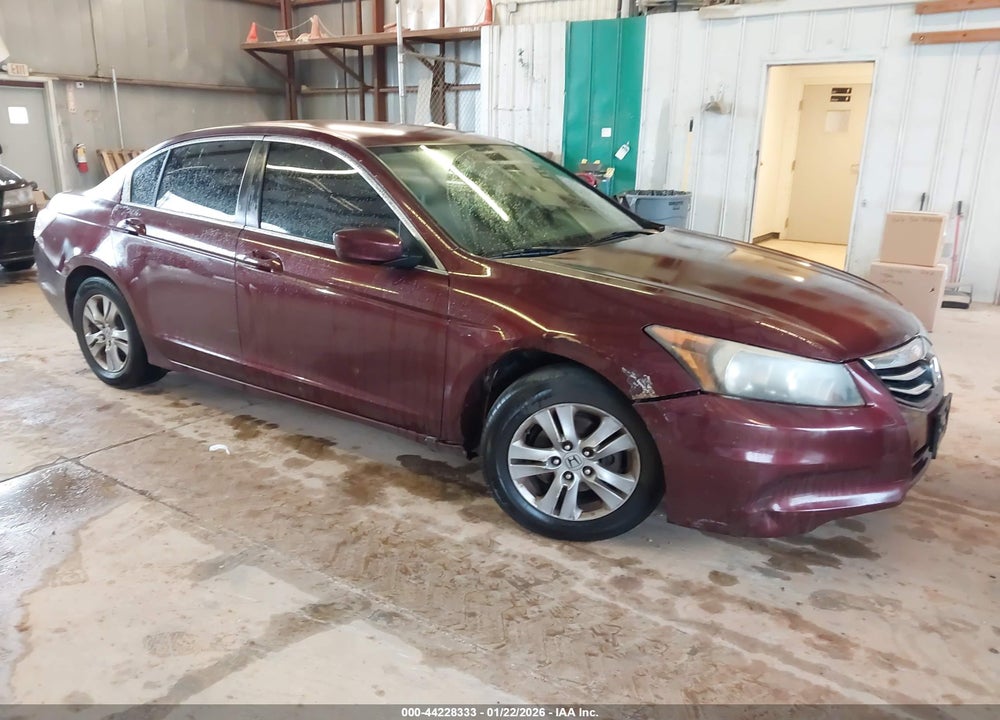 2011 HONDA ACCORD 2.4 LX-P VIN: 1HGCP2F43BA122350