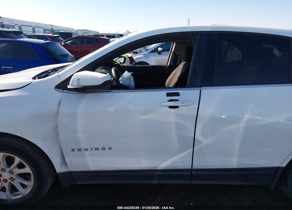 2018 CHEVROLET EQUINOX LT VIN: 3GNAXJEV9JS551670