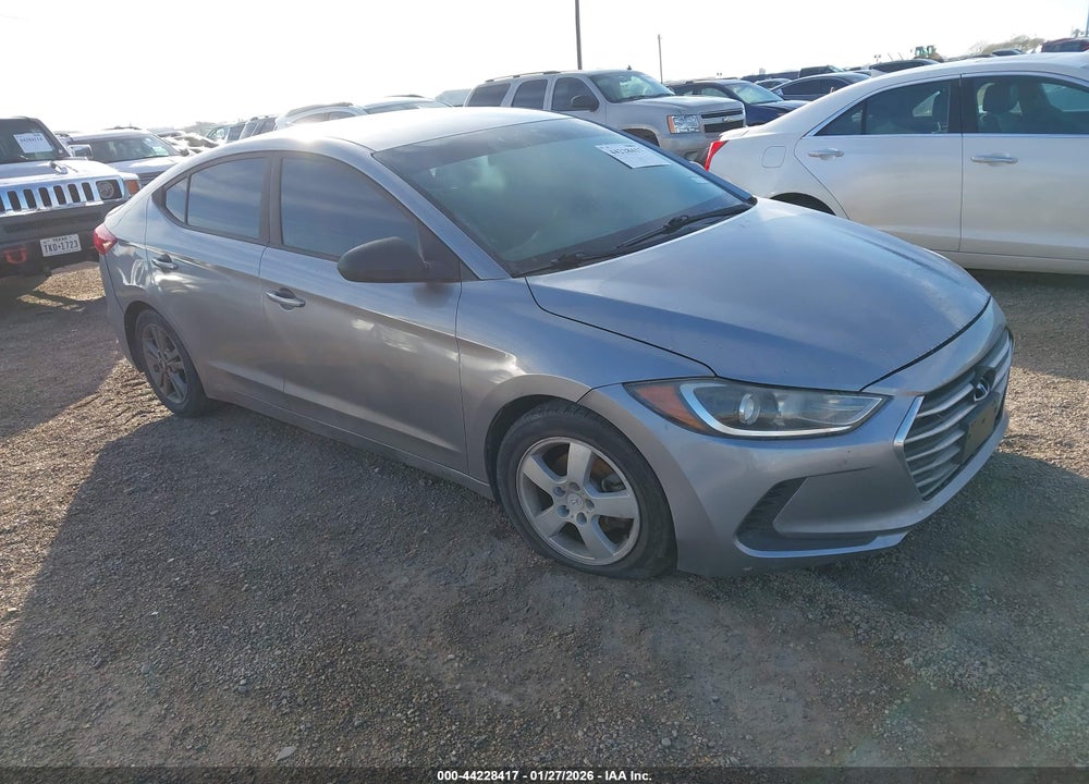 2017 HYUNDAI ELANTRA SE VIN: 5NPD84LFXHH090922