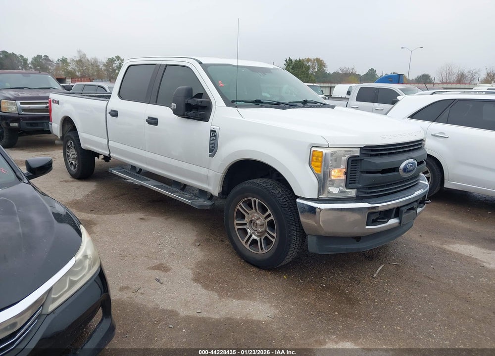2017 FORD F-250 XL VIN: 1FT7W2B68HEE97839