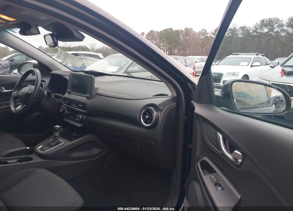 2022 HYUNDAI KONA SEL VIN: KM8K32AB4NU916333