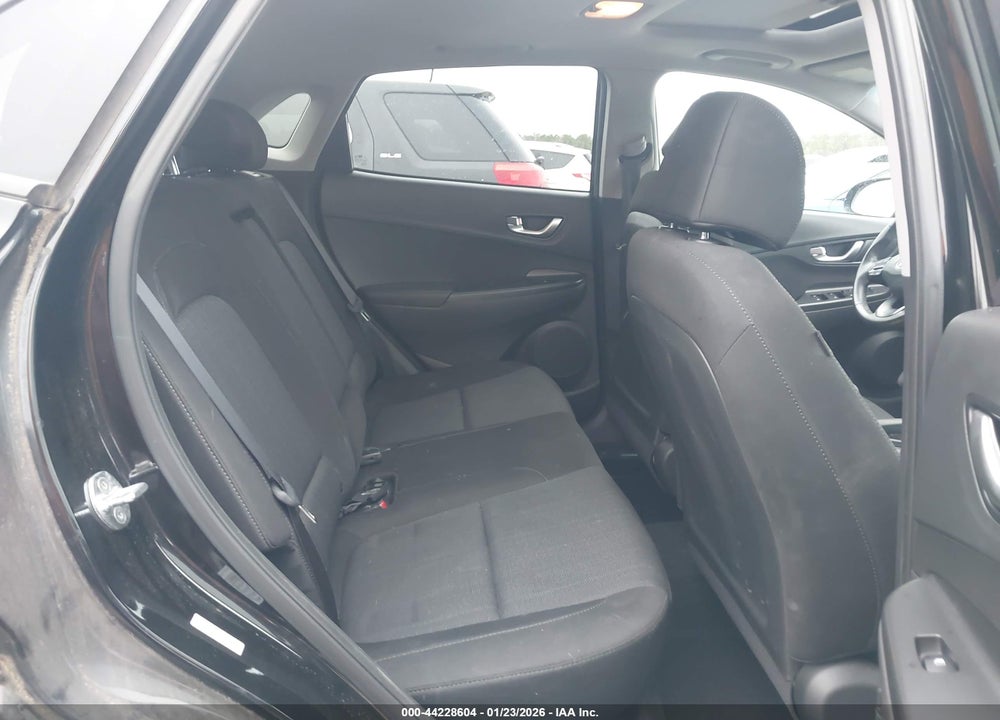 2022 HYUNDAI KONA SEL VIN: KM8K32AB4NU916333