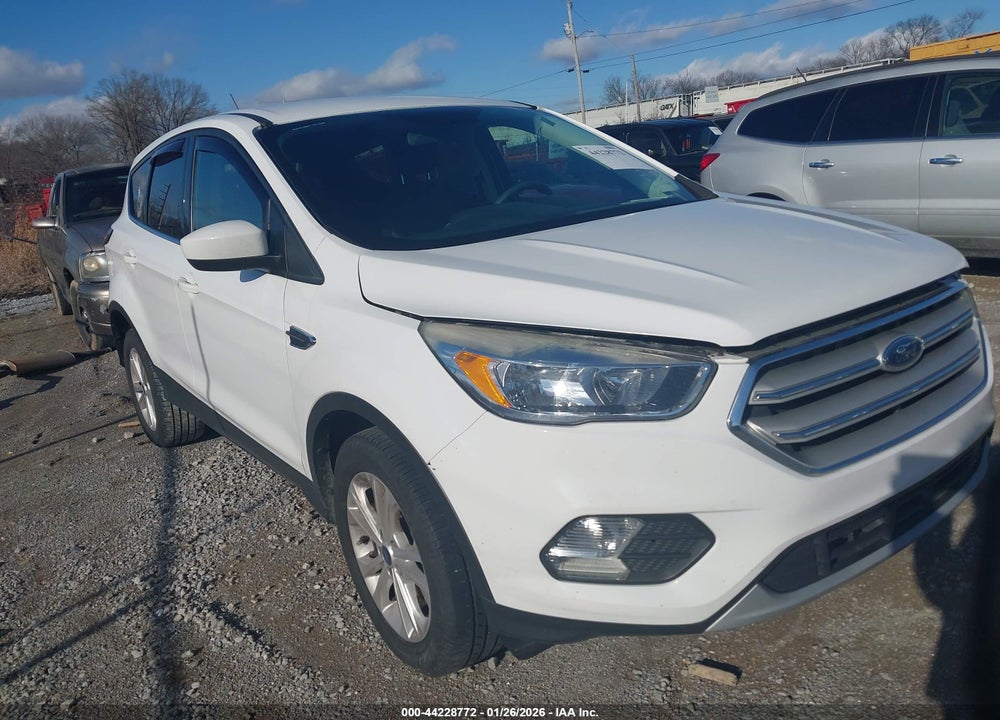 2019 FORD ESCAPE SE VIN: 1FMCU9GD5KUA10979