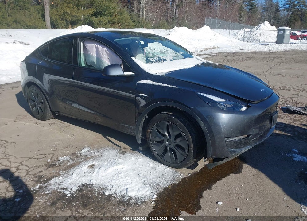 2025 TESLA MODEL Y LONG RANGE DUAL MOTOR REAR-WHEEL DRIVE VIN: 7SAYGDED6SA373999