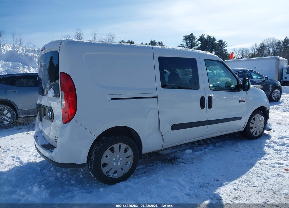 2017 RAM PROMASTER CITY TRADESMAN SLT VIN: ZFBERFBB2H6F57004