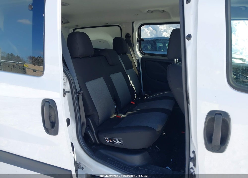 2017 RAM PROMASTER CITY TRADESMAN SLT VIN: ZFBERFBB2H6F57004