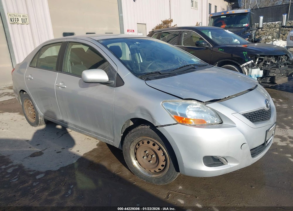 2009 TOYOTA YARIS VIN: JTDBT903091331862