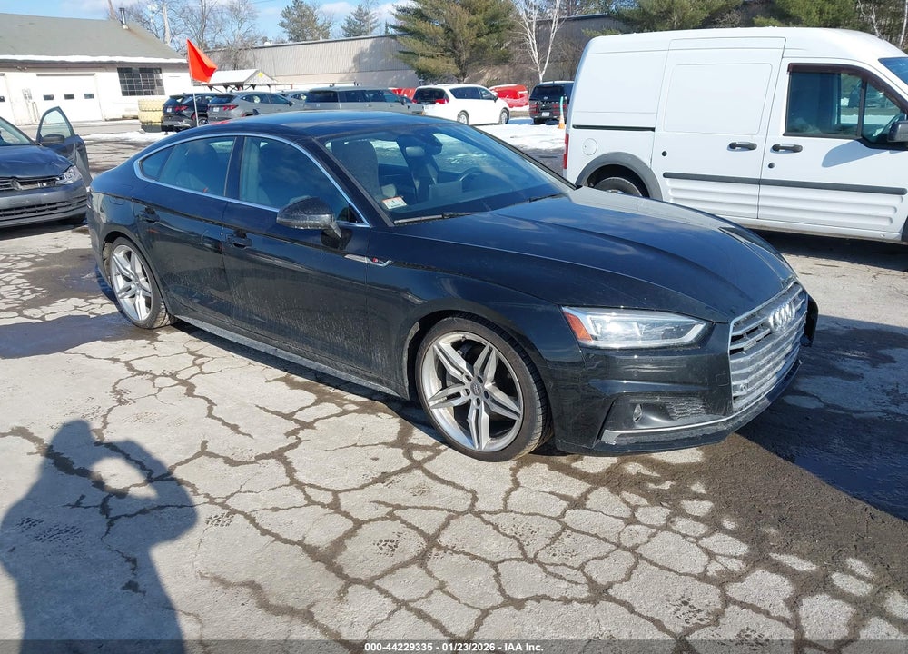 2019 AUDI A5 45 PREMIUM VIN: WAUFNCF5XKA057770