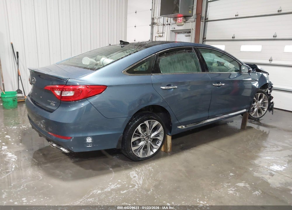 2015 HYUNDAI SONATA LIMITED 2.0T VIN: 5NPE34AB2FH200684