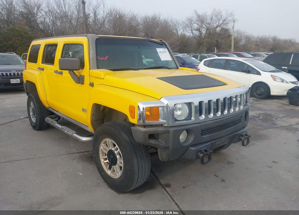 2007 HUMMER H3 SUV VIN: 5GTDN13E878107639