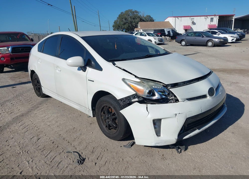 2011 TOYOTA PRIUS THREE VIN: JTDKN3DUXB0268646