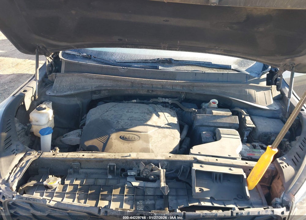 2019 KIA SORENTO 3.3L LX VIN: 5XYPGDA59KG445121