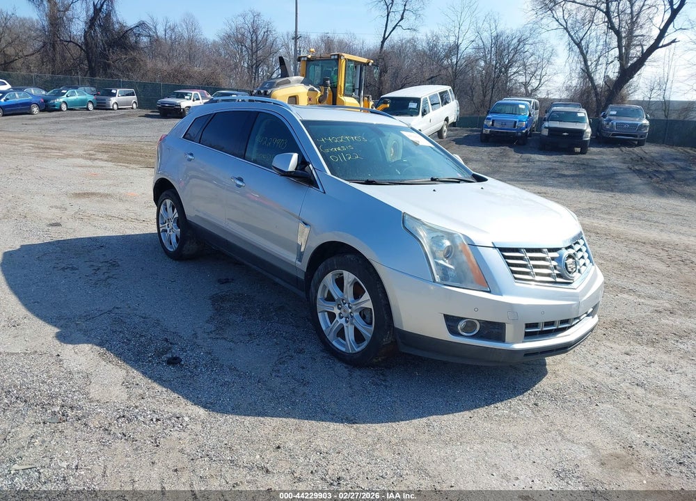 2016 CADILLAC SRX PERFORMANCE COLLECTION VIN: 3GYFNCE37GS553239
