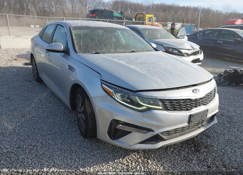 2019 KIA OPTIMA LX VIN: 5XXGT4L33KG377183