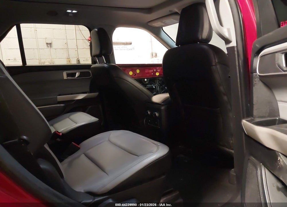 2021 FORD EXPLORER XLT VIN: 1FMSK7DH9MGA16458
