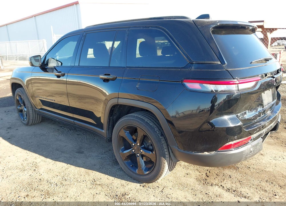 2023 JEEP GRAND CHEROKEE ALTITUDE 4X4 VIN: 1C4RJHAG2PC625474