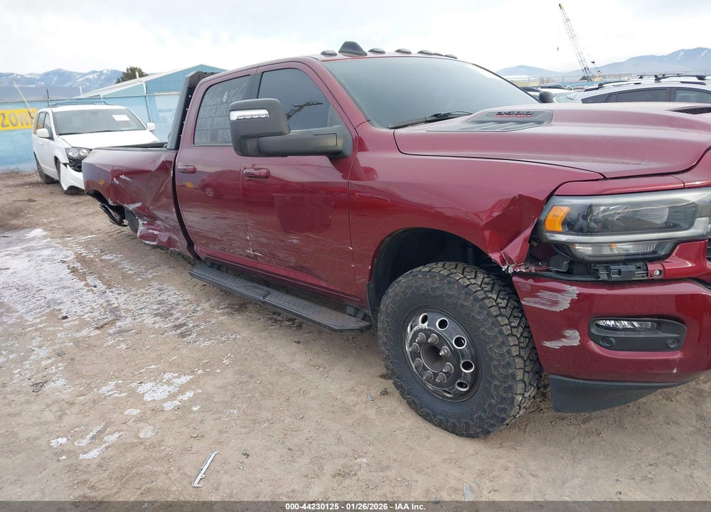 2024 RAM 3500 LAIE VIN: 3C63RRJL4RG242788
