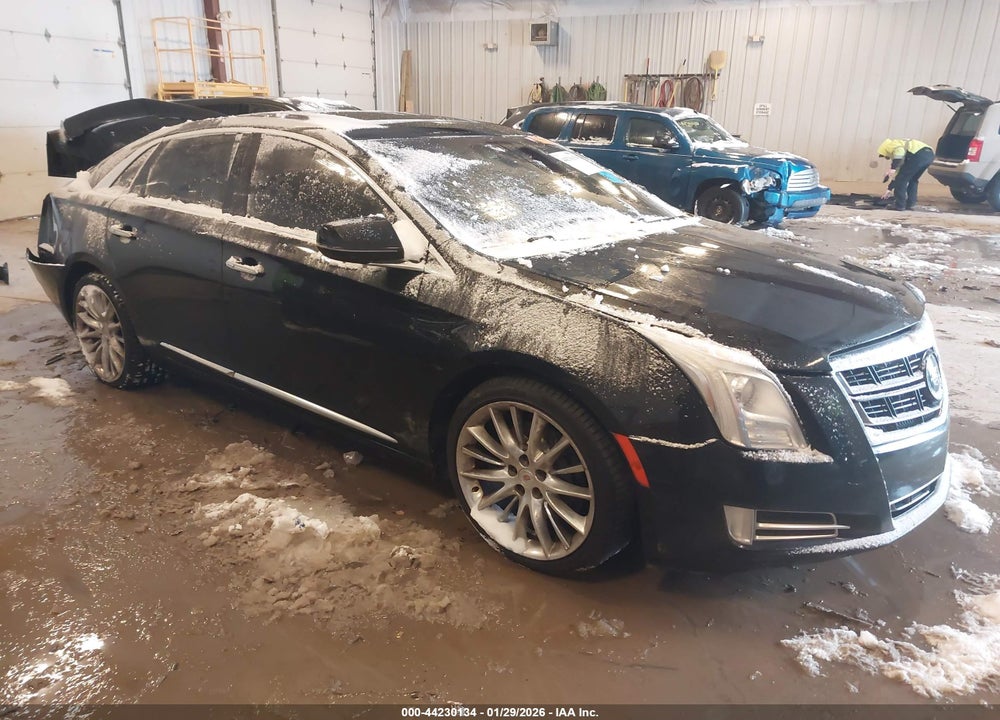 2014 CADILLAC XTS VSPORT PLATINUM VIN: 2G61W5S85E9135400