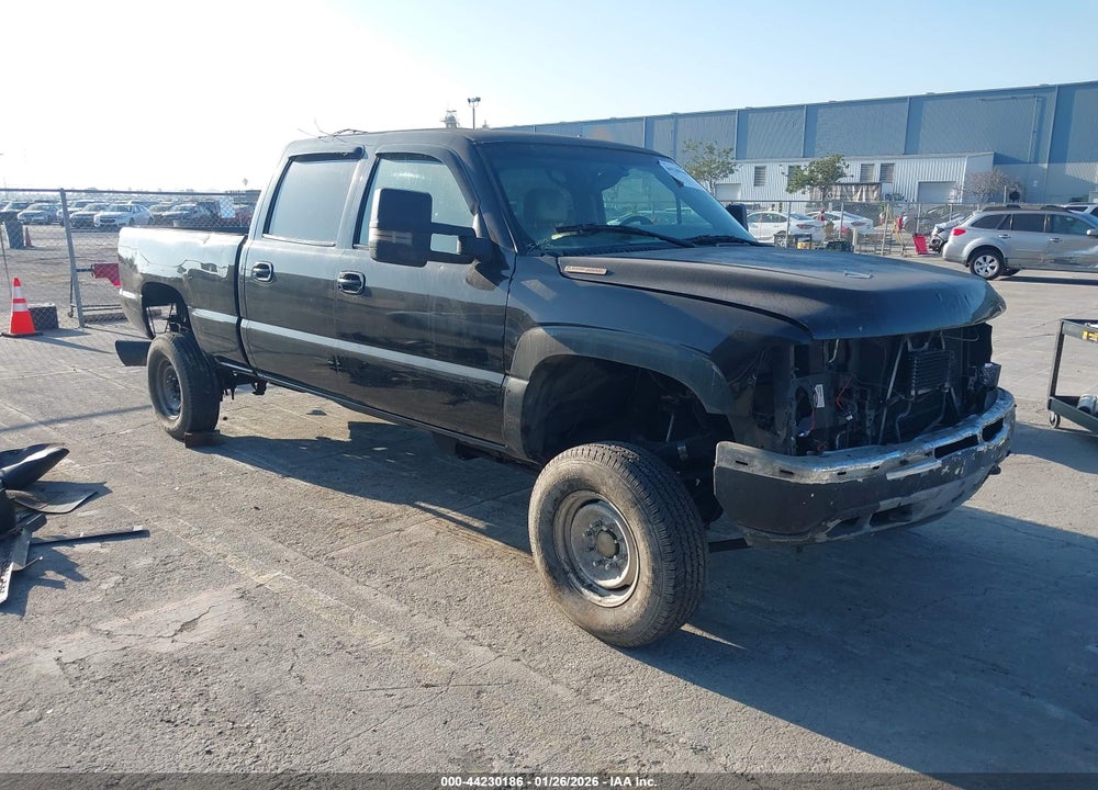 2002 CHEVROLET SILVERADO 2500HD LS VIN: 1GCHK231X2F167320
