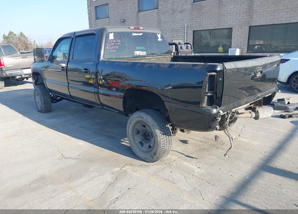 2002 CHEVROLET SILVERADO 2500HD LS VIN: 1GCHK231X2F167320