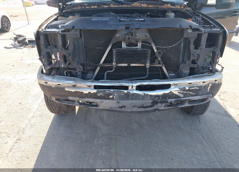 2002 CHEVROLET SILVERADO 2500HD LS VIN: 1GCHK231X2F167320