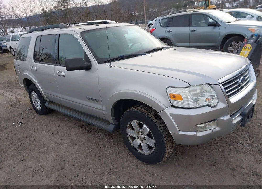 2008 FORD EXPLORER XLT VIN: 1FMEU73E88UA08115