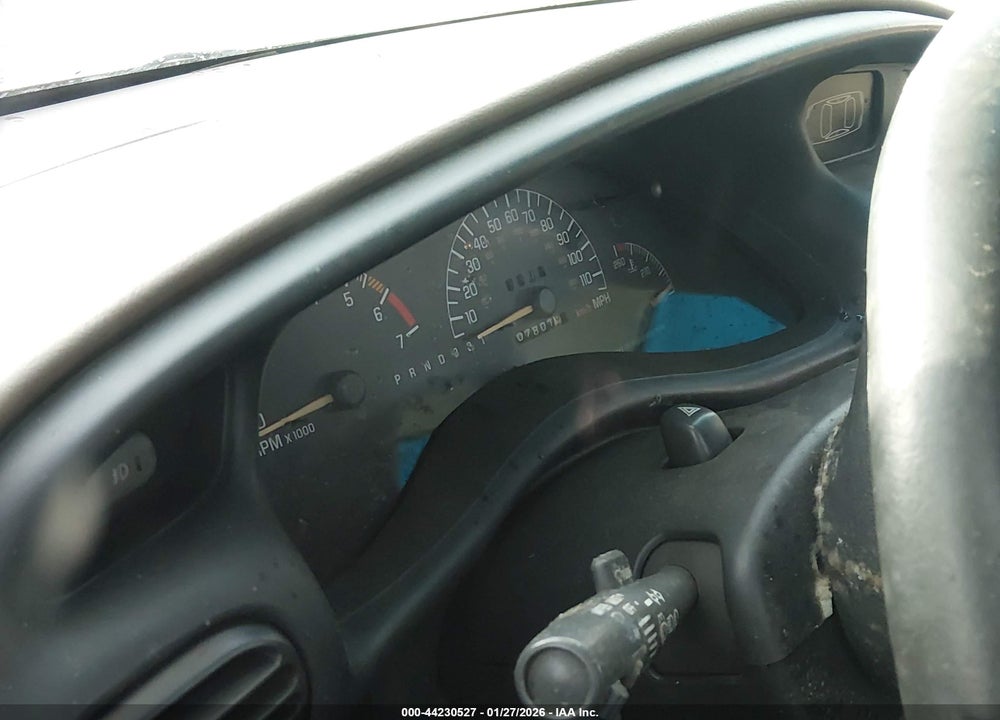 2002 PONTIAC GRAND PRIX GT VIN: 1G2WP52K32F136127