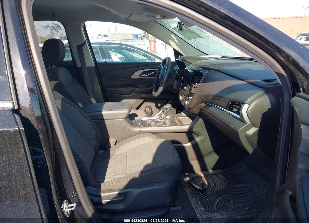 2021 CHEVROLET TRAVERSE FWD LS VIN: 1GNERFKW3MJ197172
